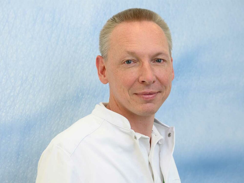 Facharzt für Dermatologie: Karten Saalmann
