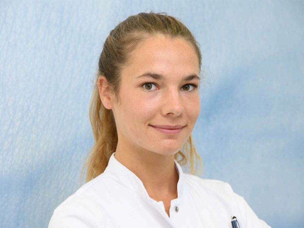 Assistenzärztin: Sofia Budin